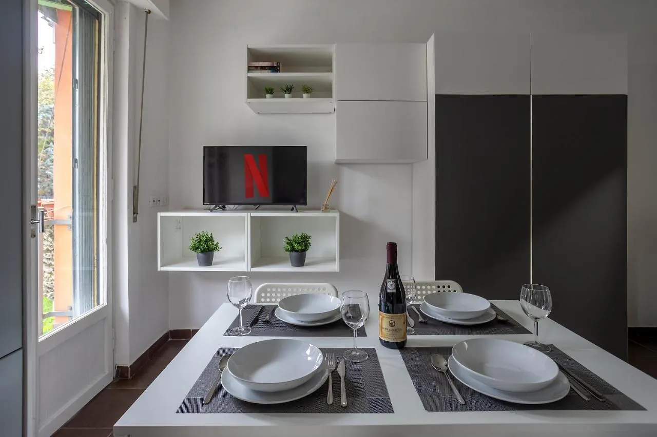 Appartamento Duomo-Linate-Fabrique, Casa Accogliente Con Parcheggi Gratis Milano Italia